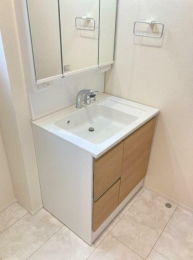 ���ʑ�E���ʏ� -