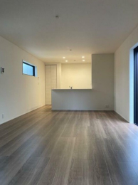 ���r���O -