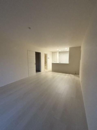 ���r���O -