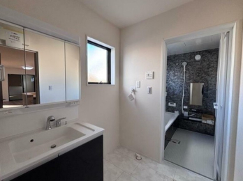 ���ʑ�E���ʏ� -