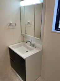 ���ʑ�E���ʏ� -