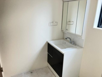  ���ϐ��ʑ�