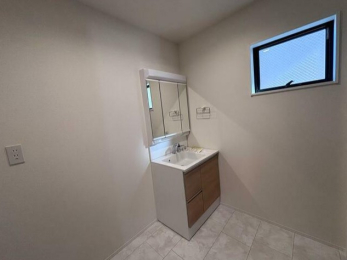 ���ʑ�E���ʏ� -