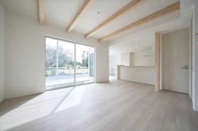  ��2.7���̓V�䍂�͂k�c������ɍL�����o���A�V�тɗ������F�B�������Z��Ƌ����f�G�ȋ�ԂƂȂ��Ă���܂��B