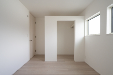  �ߗނ���X�[�c�P�[�X�܂Ŏ��[�ł����^���[�B�]�v�Ȏ��[�Ƌ��u���K�v���Ȃ��A�����͂����X�b�L���ł��B