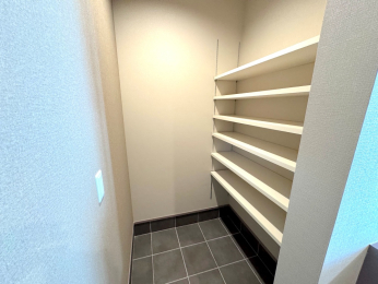  ։ɂ͉It̃V[YN[NBC͂Axr[J[AEghApiAGߕ̎[ɂ֗ByԎdlŉCɂgAƑŠւ܂L[vł܂B