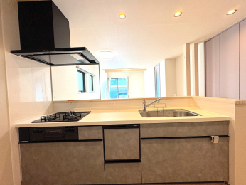  O[̖ʍނԂɉf㎿ȃLb`B