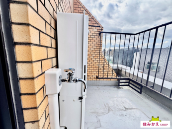  L߂̃oRj[Z܂ɊJ炵A̐ɂƂ܂B					