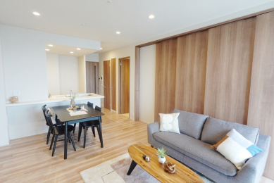 ���r���O -