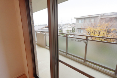 �o���R�j�[ -