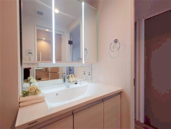 ���ʑ�E���ʏ� -