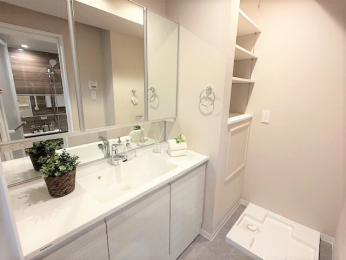 ���ʑ�E���ʏ� -