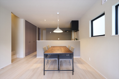 ���d�l�ʐ^(���r���O�j -