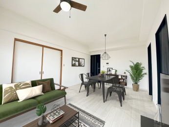 ���r���O ���Ƌ�y�є��i�̓C���[�W�ł��B