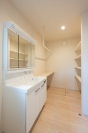  �����h���[���[��