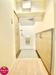  �V���[�Y�N���[�[�b�g�t����
���[�͖L�x�ȃV���[�Y�N���[�[�b�g�t�̂��߁A�X�b�L���Ƃ������ւŉ߂��������ł��܂��B