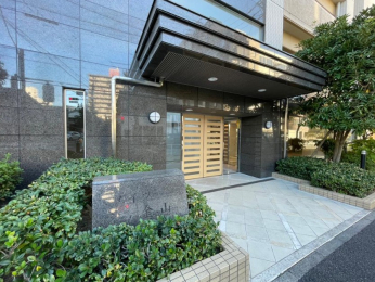 �G���g�����X -