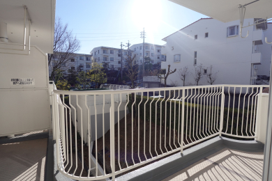 �o���R�j�[ -