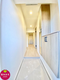  �V���[�Y�N���[�[�b�g�t����