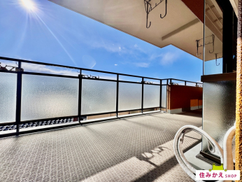 �o���R�j�[ -