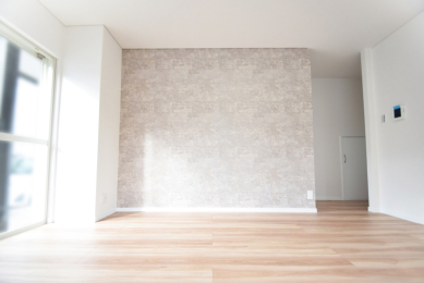 ���r���O -