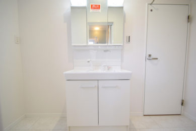 ���ʑ�E���ʏ� -