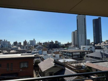 �Z�˂���̒��]�ʐ^ -