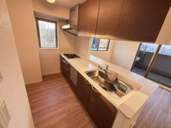 �L�b�`�� -