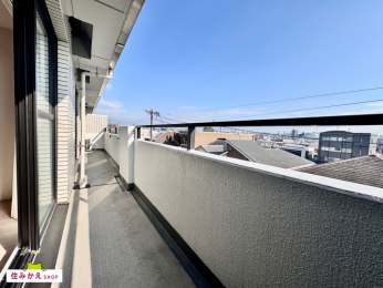 �o���R�j�[ -