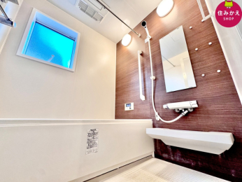  �ؖڒ��A�N�Z���g�p�l�����f���鐴�������闁���B���t���Ŋ��C���₷���A���������@�������A�����̃o�X�^�C�������K�ɃT�|�[�g���܂��B