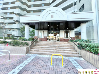 �G���g�����X -