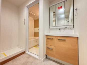 ���ʑ�E���ʏ� -