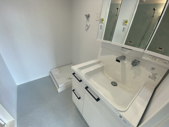 ���ʑ�E���ʏ� -