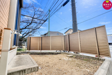  �ډB���t�F���X�t���Ńv���C�o�V�[�ɔz�����ꂽ����B�K�[�f�j���O�₿����Ƃ����ƒ�؉����y���߂�A�g������̗ǂ��X�y�[�X�ł��B