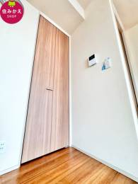  ���r���O�Ɏ��[�X�y�[�X���m�ہB���p�i��|���������������Еt�����A��������}������������Ԃ�ۂĂ܂��B