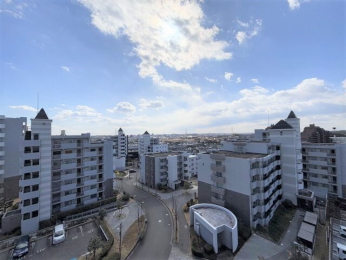 �Z�˂���̒��]�ʐ^ -